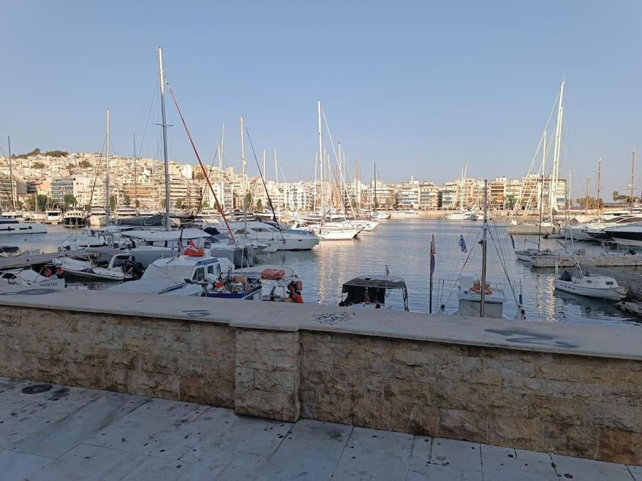 Appartement Marina Zea Пирея Екстериор снимка