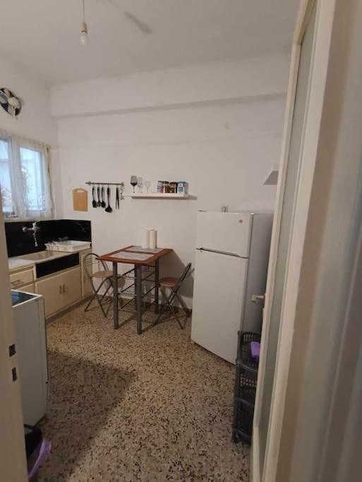 Appartement Marina Zea Пирея Екстериор снимка