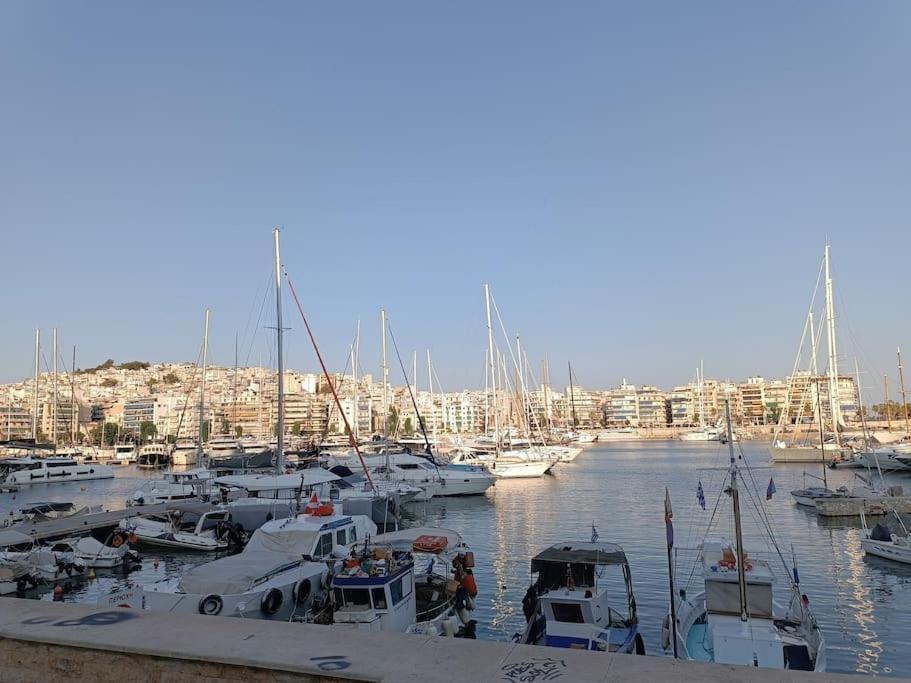 Appartement Marina Zea Пирея Екстериор снимка